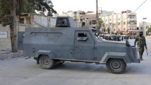 السلطات السورية تنشر قواتها قرب دمشق بعد اشتباكات دامية مع مسلحين دروز، وغارة إسرائيلية تقتل سوريين اثنين في صحنايا